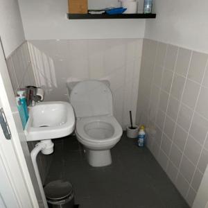 housePhoto