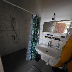 housePhoto