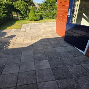 housePhoto